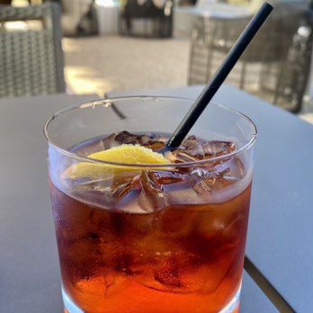 Spirit Bar - Negroni - Cocktail Bars Near Me - Healdsburg, California Spirit Bar - Negroni - Cocktail Bars Near Me - Healdsburg, California