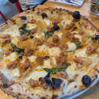 Pizzeria Libretto - Pizza Near Me - Toronto, Ontario Pizzeria Libretto - Pizza Near Me - Toronto, Ontario