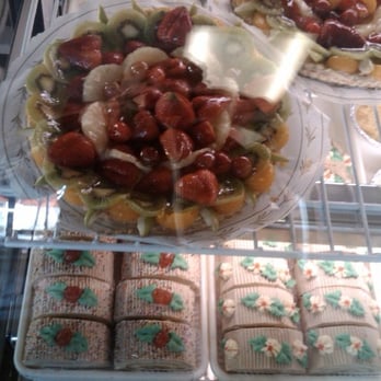 Le Croissant Dore - Le Tart - Bakeries Near Me - Westminster, California Le Croissant Dore - Le Tart - Bakeries Near Me - Westminster, California