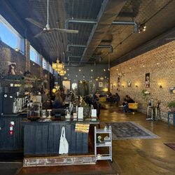 Groundhog Coffee - Front to back