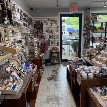 Trade Roots - Coffee & Tea Near Me - Arlington, Virginia