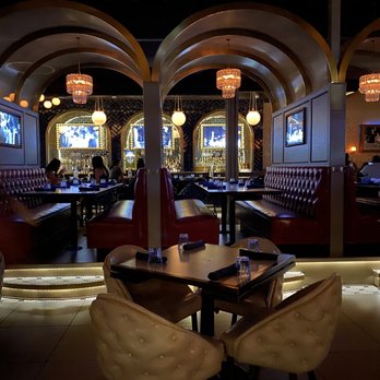 The Whale Chicago - Inside - New American Near Me - Chicago, Illinois