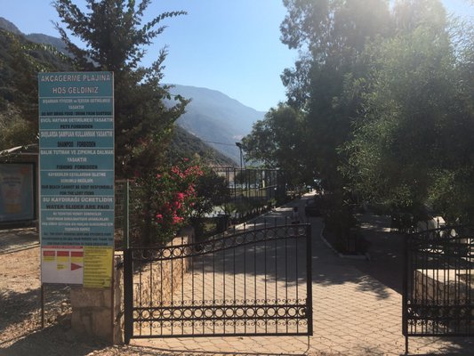 Akçagerme Plajı by null