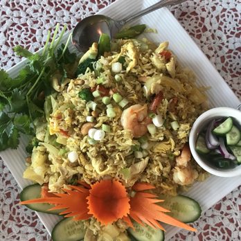 Thai Hut - Pineapple Fried Rice - Thai Near Me - Sacramento, California Thai Hut - Pineapple Fried Rice - Thai Near Me - Sacramento, California