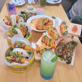 Buntopia - Asian Fusion Near Me - Brooklyn, New York