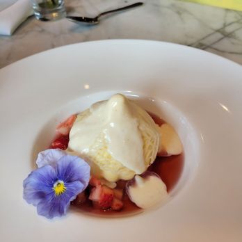 Tillie's - Tres leches - New American Near Me - Dripping Springs, Texas Tillie's - Tres leches - New American Near Me - Dripping Springs, Texas