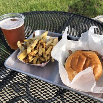 Dockside Cafe - Burgers Near Me - Sandusky, Ohio