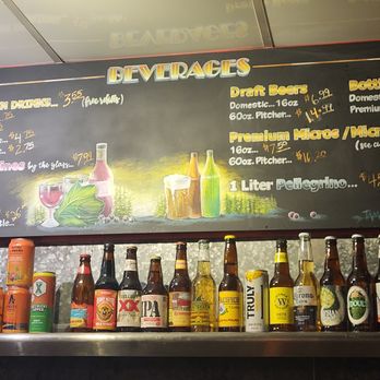 Idyllwild Pizza - Pizza Near Me - Idyllwild, California