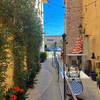 Native + Nomad - Outside tables. Nice vibe. - Gluten-Free Near Me - El Dorado Hills, California Native + Nomad - Outside tables. Nice vibe. - Gluten-Free Near Me - El Dorado Hills, California