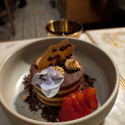 Qué Bárbaro - Chocotorta with dulce de leche mousse
