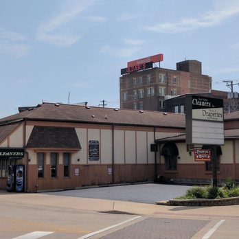 Sauk Valley Cleaners - Building - Laundry Services Near Me - Dixon, Illinois Sauk Valley Cleaners - Building - Laundry Services Near Me - Dixon, Illinois