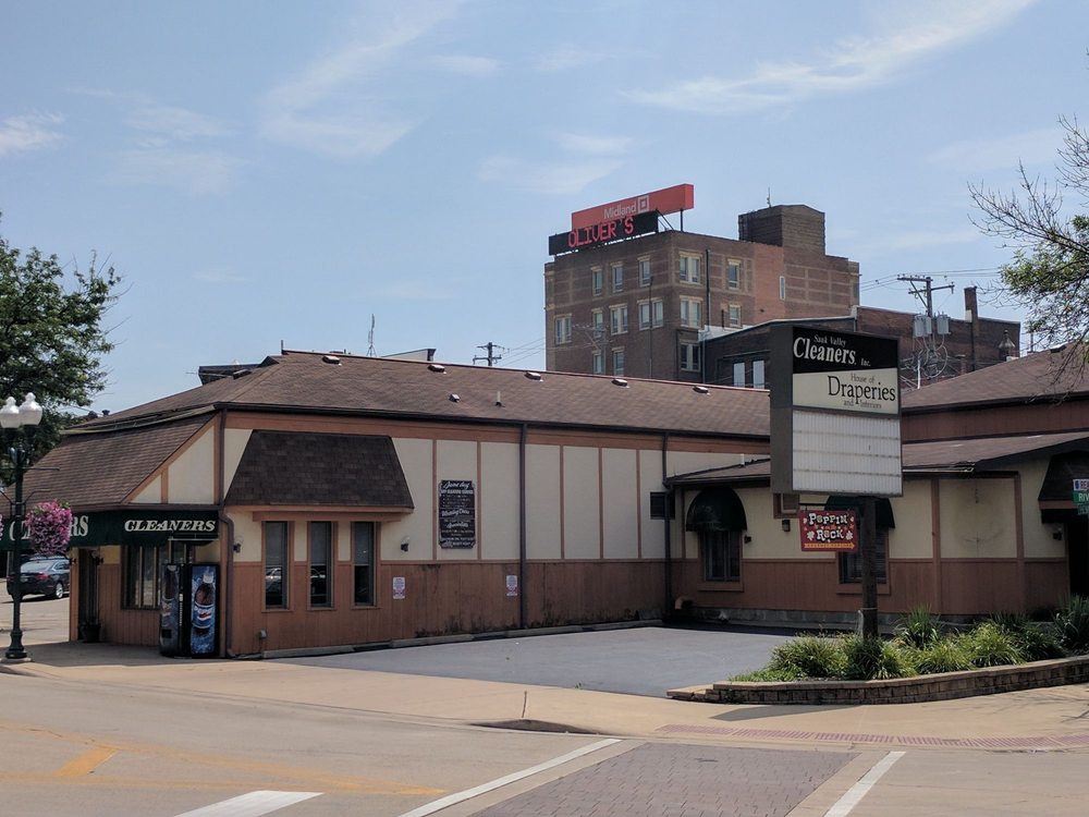 SAUK VALLEY CLEANERS Updated September 2024 83 S Peoria Ave, Dixon