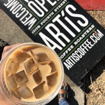 Artís Coffee - Iced soy vanilla latte - Coffee & Tea Near Me - Berkeley, California