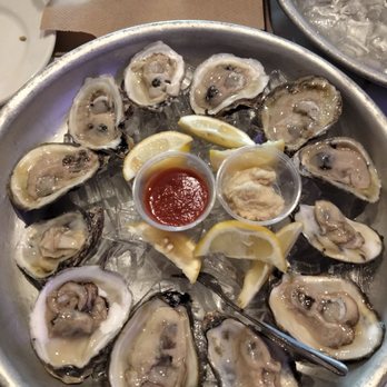Submarine Crab - Oysters on the half shell - Seafood Near Me - Pembroke Pines, Florida Submarine Crab - Oysters on the half shell - Seafood Near Me - Pembroke Pines, Florida