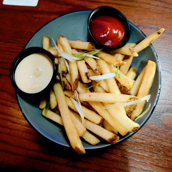 The Vinyl Room - Tallow Fries - Cocktail Bars Near Me - Beacon, New York The Vinyl Room - Tallow Fries - Cocktail Bars Near Me - Beacon, New York