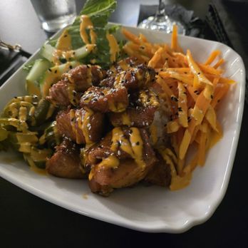 Virgo's Paradise Restaurant - Salmon pokè bowl - Caribbean Near Me - Hillside, New Jersey Virgo's Paradise Restaurant - Salmon pokè bowl - Caribbean Near Me - Hillside, New Jersey