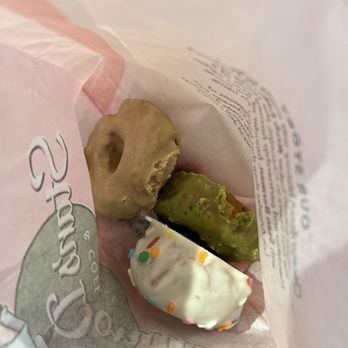 Stan's Donuts & Coffee - Donuts Near Me - Chicago, Illinois