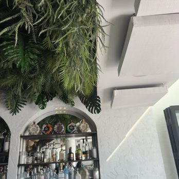 Casita - Cocktail Bars Near Me - Sherman Oaks, California