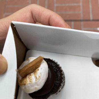 Saint Cupcake - Got a mini s'more cupcake - Bakeries Near Me - Portland, Oregon Saint Cupcake - Got a mini s'more cupcake - Bakeries Near Me - Portland, Oregon