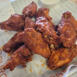 Burger IM - Buffalo wings