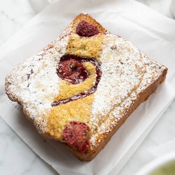 Hibiscus Brew - Raspberry pastry - Cafes Near Me - Brooklyn, New York