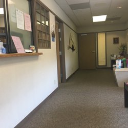 Anderson F Rowe, MD - Office waiting area