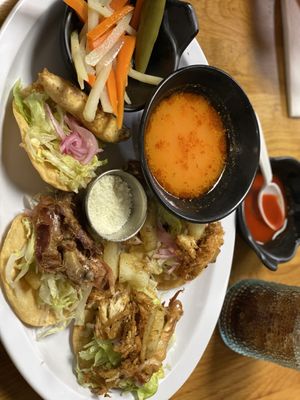 La Sobremesa by null