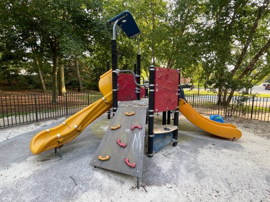 Penrose Park by null