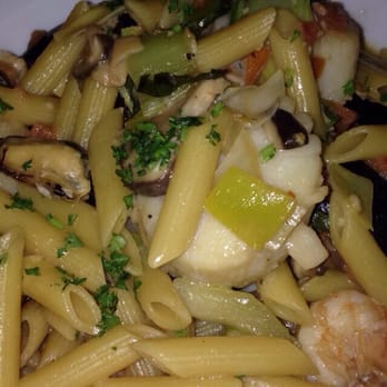 Cafe Santorini - Penne di mare - Italian Near Me - Pasadena, California Cafe Santorini - Penne di mare - Italian Near Me - Pasadena, California