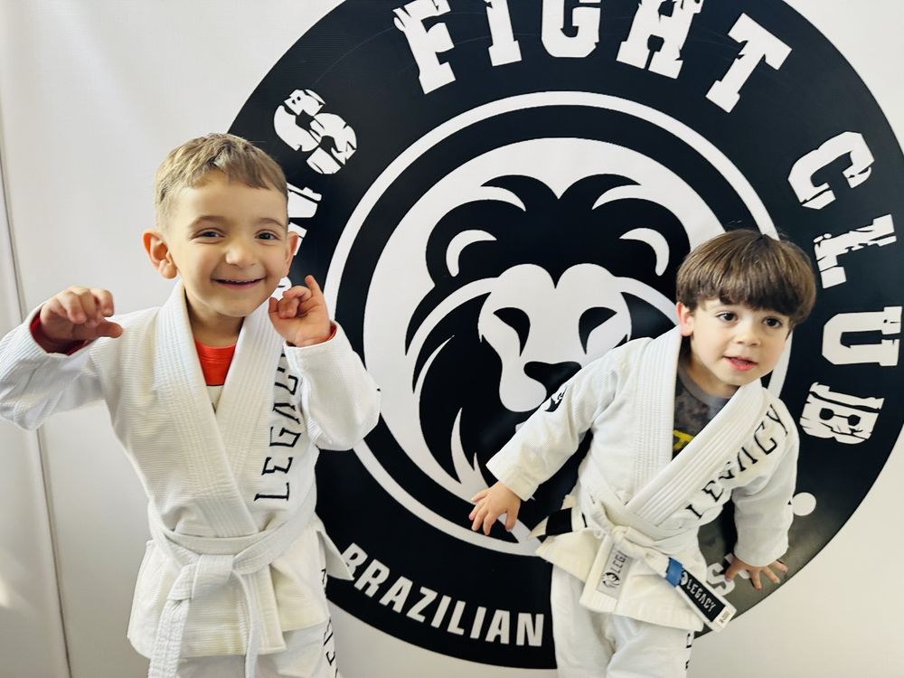 Lions Fight Club Logo