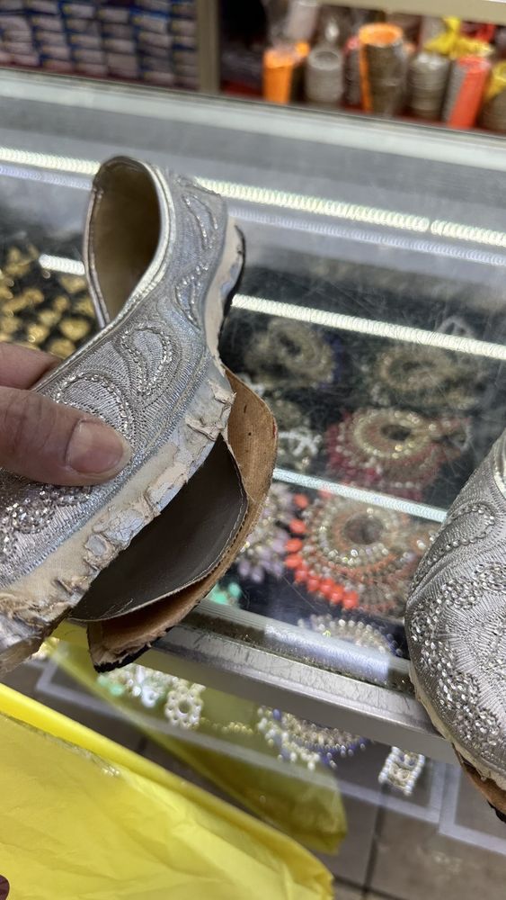 MISS INDIA THREADING & FASHIONS Updated October 2024 75 Photos & 91 Reviews 18423 Pioneer