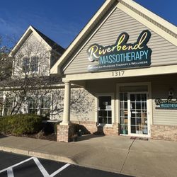 Riverbend Massotherapy - Entrance
