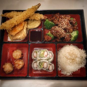 Yamato Sushi - Sesame Chicken Bento Box - Conveyor Belt Sushi Near Me - Omaha, Nebraska