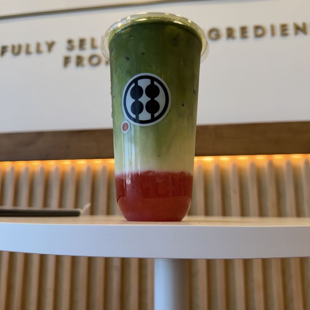 Warabimochi Kamakura - Mochi strawberry matcha latte - Desserts Near Me - Torrance, California Warabimochi Kamakura - Mochi strawberry matcha latte - Desserts Near Me - Torrance, California