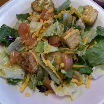 Texas Roadhouse - Garden salad with Italian dressing - Steakhouses Near Me - Rochester, New York Texas Roadhouse - Garden salad with Italian dressing - Steakhouses Near Me - Rochester, New York