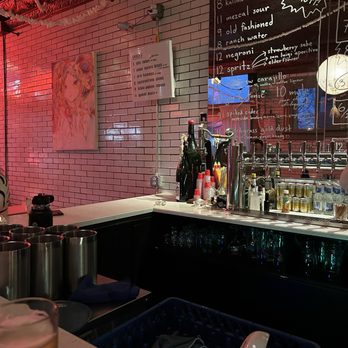 'ssippi - Wine Bars Near Me - St. Louis, Missouri