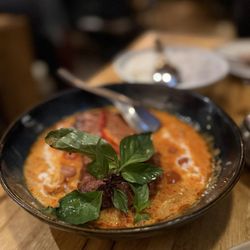 Khao Tiew - Duck Penang Curry