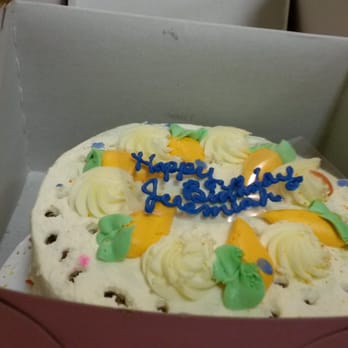 Raley's - Jeremiah's carrot cake.  Yummy - Grocery Near Me - Yuba City, California