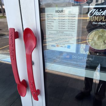 Dairy Queen - Hours of operation - Ice Cream & Frozen Yogurt Near Me - Yorktown, Texas