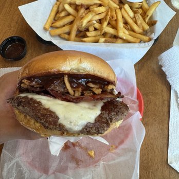 Killer Burger - Burgers Near Me - Lake Oswego, Oregon
