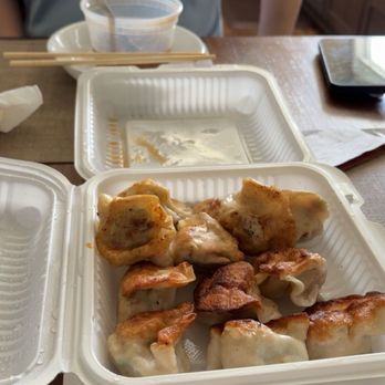 Dumpling Queen - Chicken Cilantro - Chinese Near Me - Chantilly, Virginia