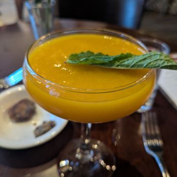 Baileys' Chocolate Bar - Sunset (has mango) - Lounges Near Me - Saint Louis, Missouri