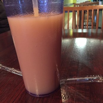 Pio Pio - Mango juice (with water) - Colombian Near Me - Charlotte, North Carolina