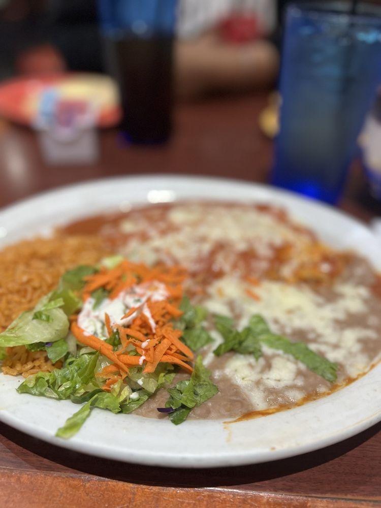 Food from La Costa Mariscos