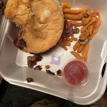 Downtown Olly's - American Near Me - Indianapolis, Indiana