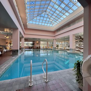 The Broadmoor - Indoor pool - Resorts Near Me - Colorado Springs, Colorado The Broadmoor - Indoor pool - Resorts Near Me - Colorado Springs, Colorado
