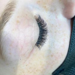 Deka Lash