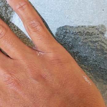 Hawaii Nailspa - Residue left on my hands - Nail Salons Near Me - Anoka, Minnesota