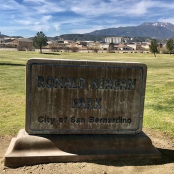 Ronald Reagan Park - Ronald Reagan Park sign - Dog Parks Near Me - San Bernardino, California