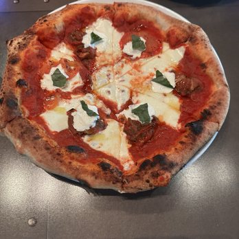 Pizza Moon - Pizza Near Me - Orlando, Florida Pizza Moon - Pizza Near Me - Orlando, Florida